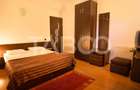 Pensiune 13 camere 16 bai sauna piscina si teren 1565 mp Cisnadioara - 3