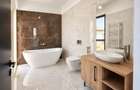 Vila P+1 | Tunari | 142 mp utili | Teren 423 mp | 4 camere | Terase - 9
