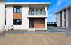 0% Comision ! Casa cuplata, 120 mp, 230 teren! Proiect finalizat!