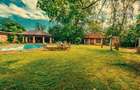 Casa superba cu vedere la lac in Izvorani – piscina, natura,si potential imens! - 20