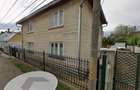 Casă etaj cu 2xpivnițe, garaj și teren de 400 mp în zonă urbană - 1