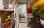 Casa de vanzare  curte propie cu garaj si loc parcare in fata casei  - 4