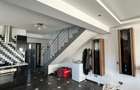 Casa de inchiriat, 143 mp, curte 260 mp, zona Centrul Vechi - 12