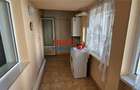 Apartament complet decomandat, 3 camere, 2 băi și garaj inclus - 14