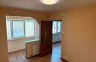 Vand apartament cu 2 camere,confort 2 etaj 4 - 2