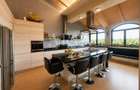 SNAGOV VILA | 36m DESCHIDERE LA LAC | PONTON 250mp | JACUZZI | SPA | BOWLING - 3