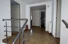 Vanzare Casa Sararie 6 camere - 11