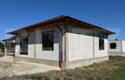 Casa de vanzare, 111 mp, 800 mp de teren, zona Chintelnic