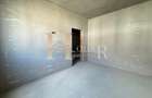 Apartament de 3 camere cu 2 bai si cu bucatarie INCHISA + 70 gradina proprie ! - 6