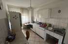 Apartament 3 camere, etaj 1 - zona Centru - 2