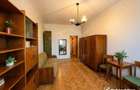 Apartament central, la curte comuna, Motilor, 56 mp - 1