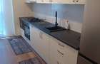 De închiriat apartament.2  ,str.Petuniei 30  - 3
