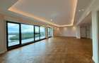 Penthouse cu 4 camere // terasă 70 mp / 200 mp / 3 parking / Straulesti