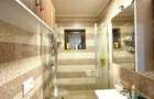 Casa ultrafinisata cu 4 camere, în suprafață de 190 mp, Zalau - 9