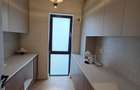 Apartament 2 camere de vânzare +curte - 4