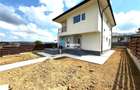 Vila moderna, 4 cam, 2 bai , 450 teren, priveliste, Valea Adanca Iasi - 1