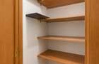 3 camere metrou Iancului