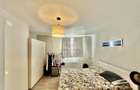 Casa individuala cu 8 camere  si teren 373 mp in zona Lazaret