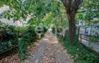 Apartament 4 camere în casă tip elvetian, cu teren propriu, garaj și grădină - 18