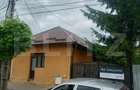 Casa de vanzare in centru, 16,5 ari teren, Nasaud - 2