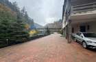 Casa cu posibilitate transformare in pensiune si teren de vanzare Piatra Neamt - 8