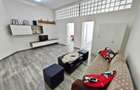 Apartament 3 camere, boxa, pod, parcare, Centru,  zona B-dul Eroilor