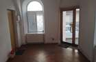 Inchiriere spatiu parter 3 camere Universitate - 3