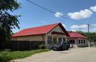 Proprietate mixtă - (Casă + 2 Spații Comerciale + Teren 1800mp)