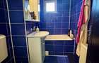 Se vinde in Malu Rosu ap decomandat,doua camere,et8/10,pret 64000 negociabil. - 11