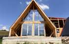 Cabana premium de vanzare, 11 camere, zona Marisel