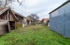 Casă și aproape 2500 mp livadă și teren - 13