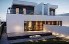 Duplex cu 4 camere despartit prin camera tehnica I Giarmata Mare - 1