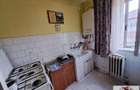Apartament trei camere de vanzare in Cugir