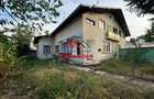 ●Casa in Campina--130.000e● - 3