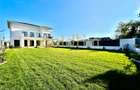 VILA UNICA/DESIGN SUPERB/PIPERA/CURTE 1000mp/IANCU NICOLAE/ZONA LINISTITA - 1