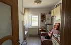 Vând apartament cu o cameră  - 2