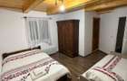 Cabana la Lac Colibița 8 camere, terase si 1650 mp teren