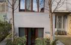 Vila tip duplex, zona Democratiei - 19
