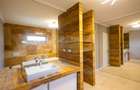 Casa de vanzare - Zona Ursulet Piatra Neamt - 44
