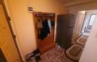 Apartament cu 3 camere decomandat, etaj 2/4, zona Cug - 10