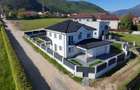 Casă ideală pentru familie în Brașov, Bunloc – spațioasă, luminoasă, priveliște - 1