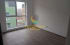Pallady 4 camere decomandat 115 mp 5 min. statia autobuz 330 - 5