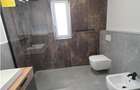 Apartament cu 3 camere lux zona La Terenuri - 11
