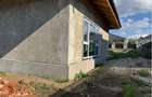 de vanzare casa rosu/gri sau la cheie, canalizare, asfalt, apa, gaze. jacuzzi - 8