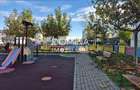 Vânzare apartament 3 camere, et. 2, situat în Rovinari, str. Plopilor - 9