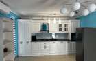 De vânzare apartament cu 3 camere  - 4