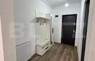 Apartament 3 camere, 2 bai, parcare, zona Teilor
