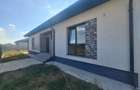 ​Casă individuală cu 4 camere de vânzare – Parter modern în zona Domnești - 5