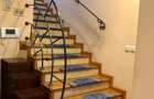 Vila  interbelica renovata in zona Vatra Luminoasa