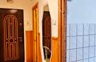 Apartament 3 camere decomandate, etaj 1,cu loc de parcare si boxa, Cl.Romanului - 10